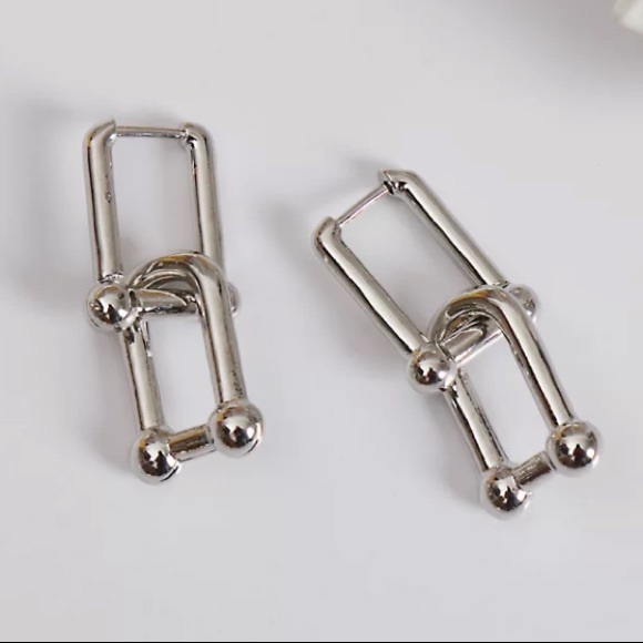 💫Insta chain link earrings - Picture 4 of 5